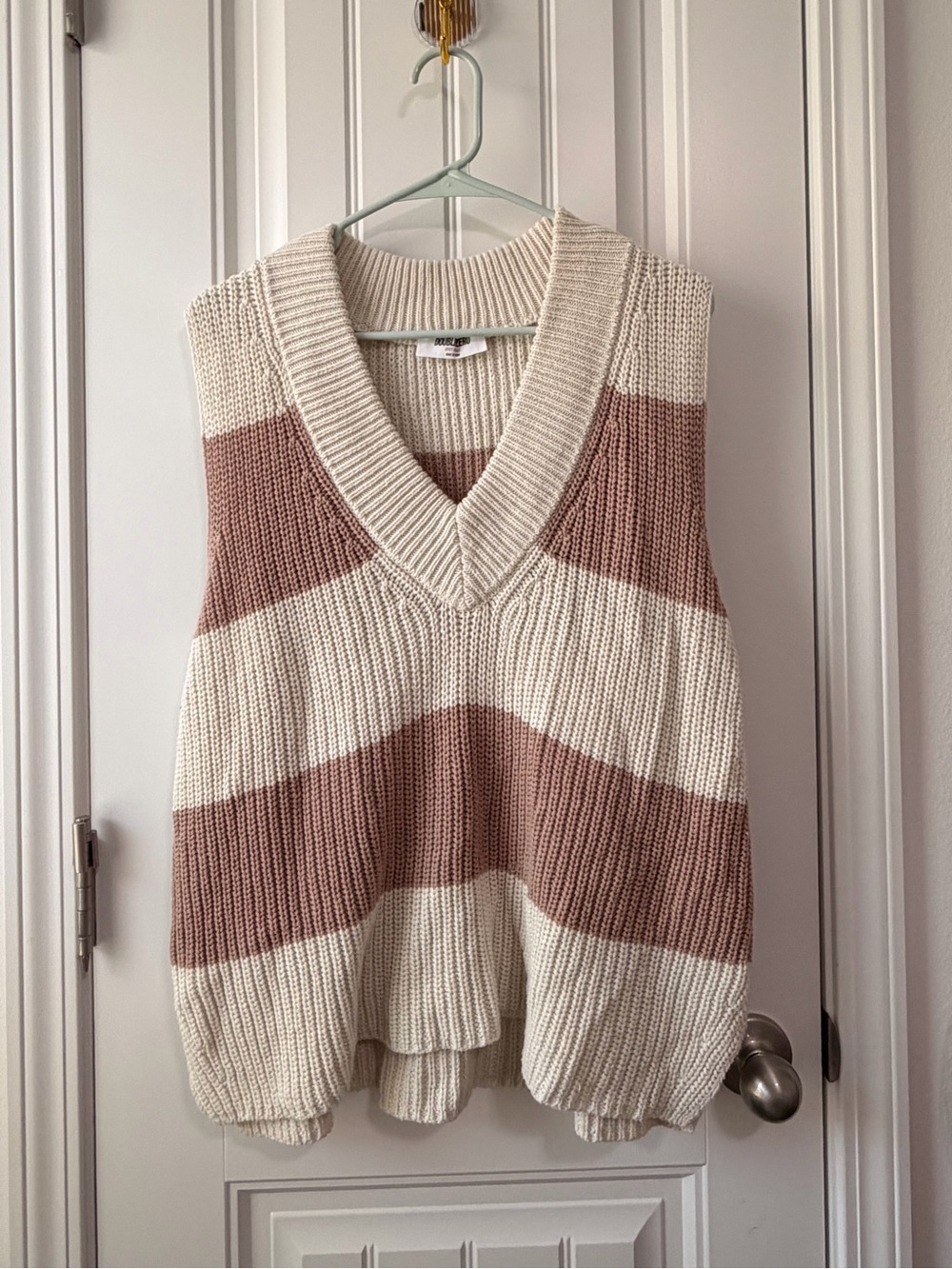 Double Zero Cream and Dusty Rose Striped V‑Neck Sweater Vest